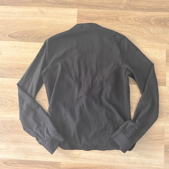 JustFab Woman’s Sheer Wrap Blouse- EUC - Picture 4 of 12